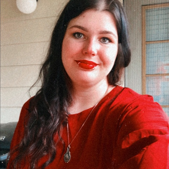 Meet your Posher, Randi - Picture 3 of 5